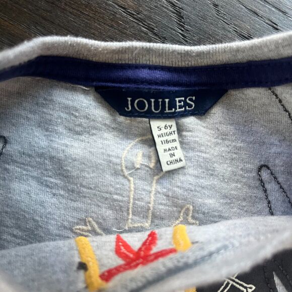 Joules Pirate Applique Shirt, size 5-6 yrs - Picture 6 of 7